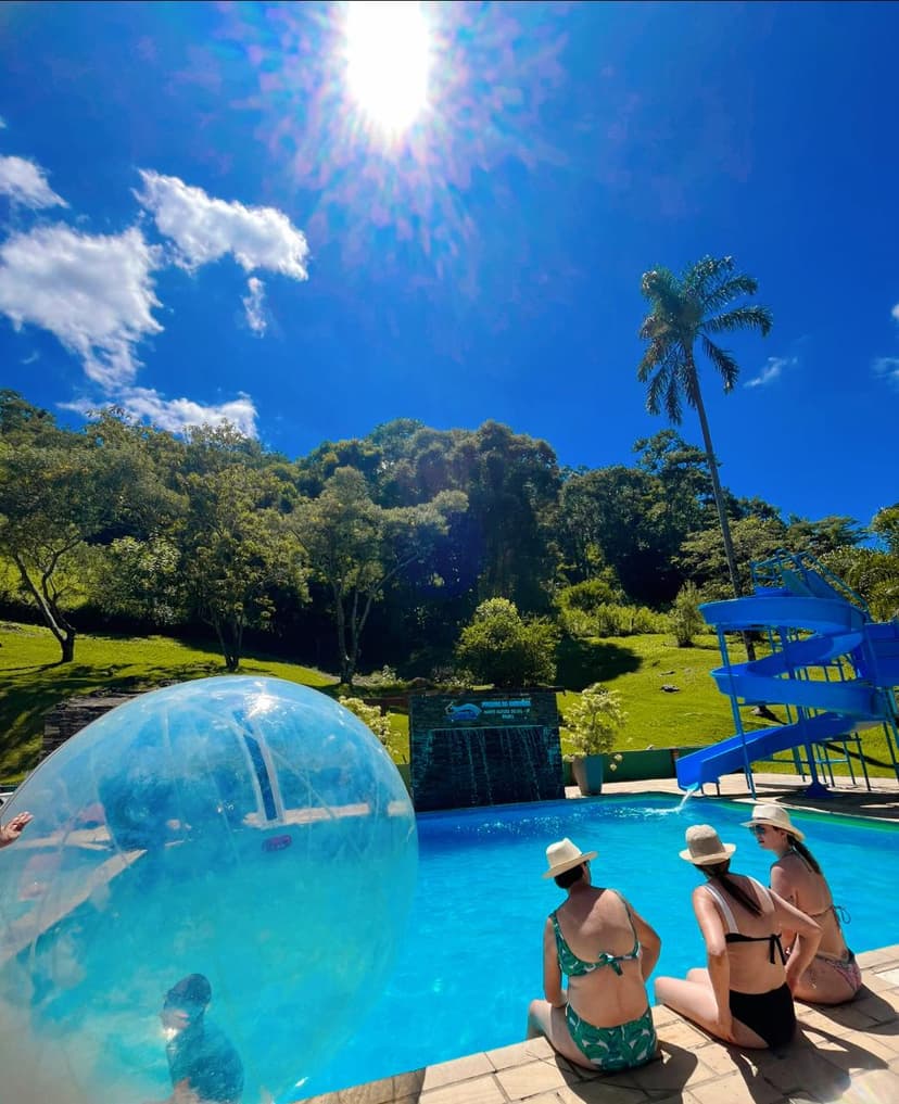 Fevereiro 2026: chopp e caipirinha no Interior de SP na Pousada da Cachoeira no Interior de SP Fevereiro 2026: chopp e caipirinha no Interior de SP